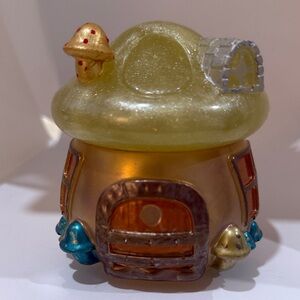 Unique Resin Charming Gold and Silver Mushroom House Jar